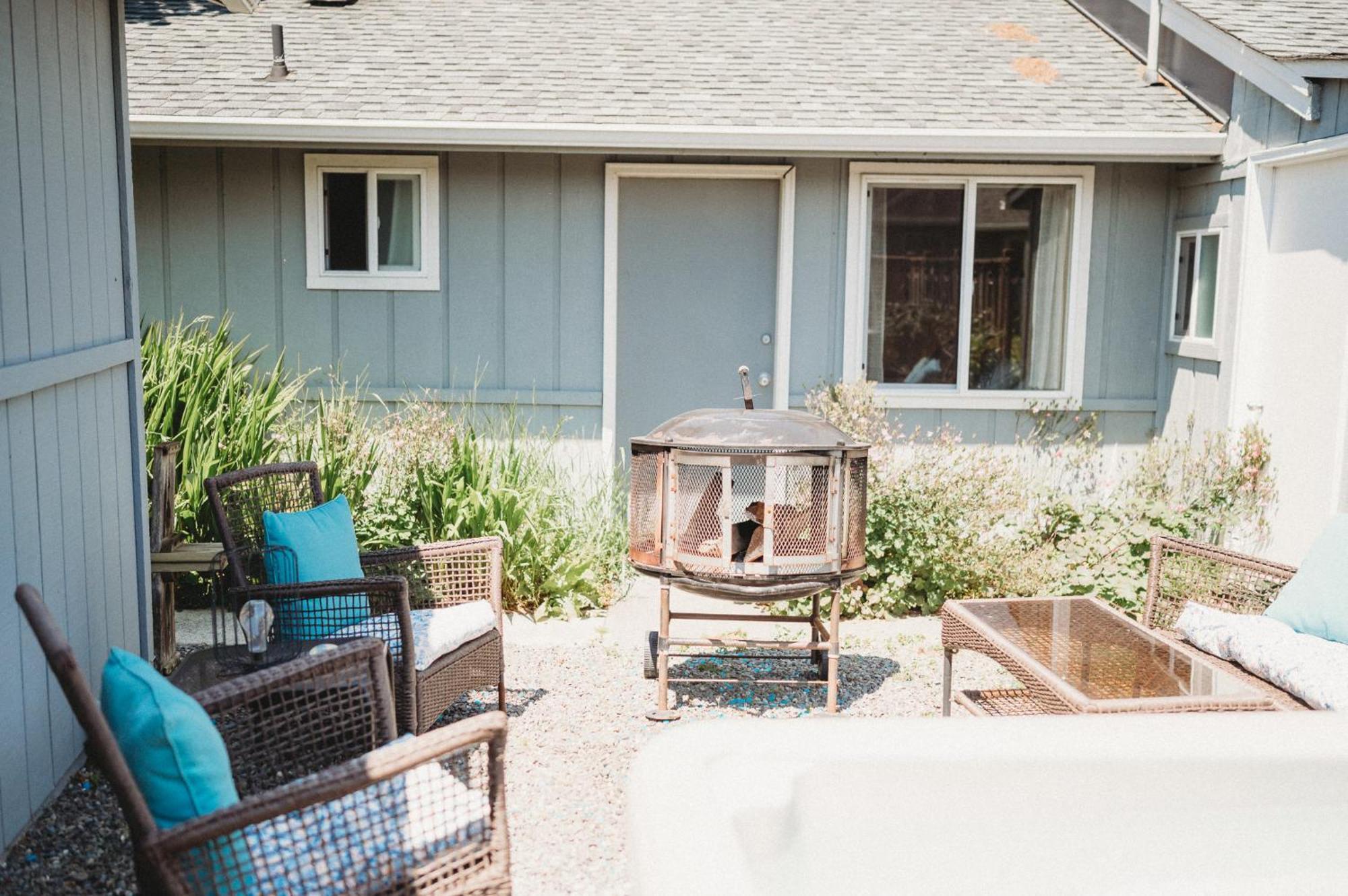 Dungeness Bay Cottages Скуим Екстериор снимка